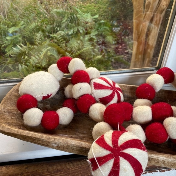 Anthropologie Felt Pom Peppermint Candy Wool Felt Garland - Picture 4 of 5